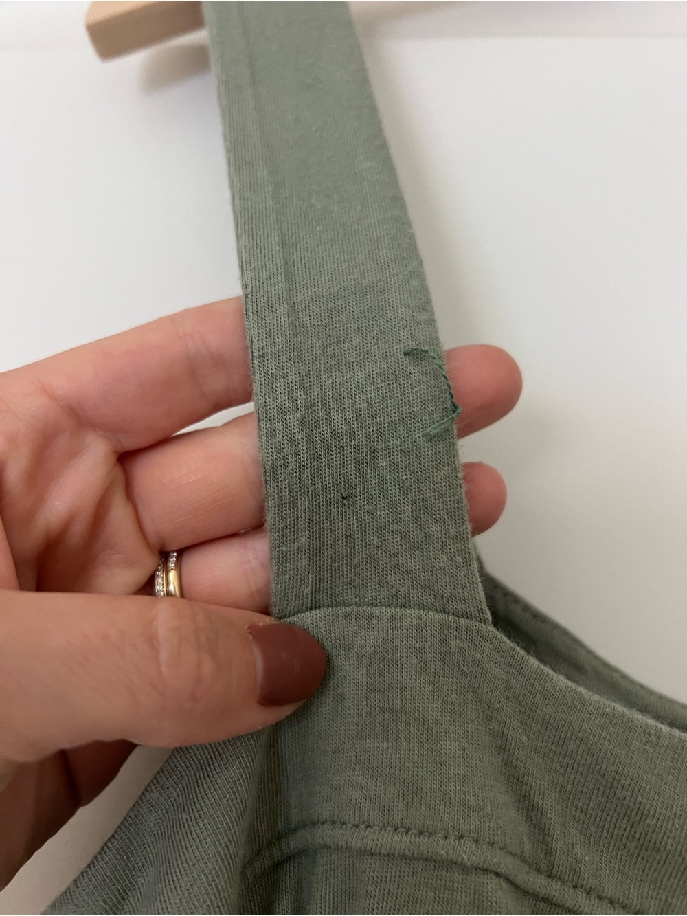 GAP Tank Top - Picture 7 of 8